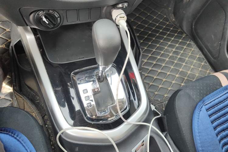 Used Nissan Navara 2017 2.5L Automatic 4x4 Luxury Edition QR25