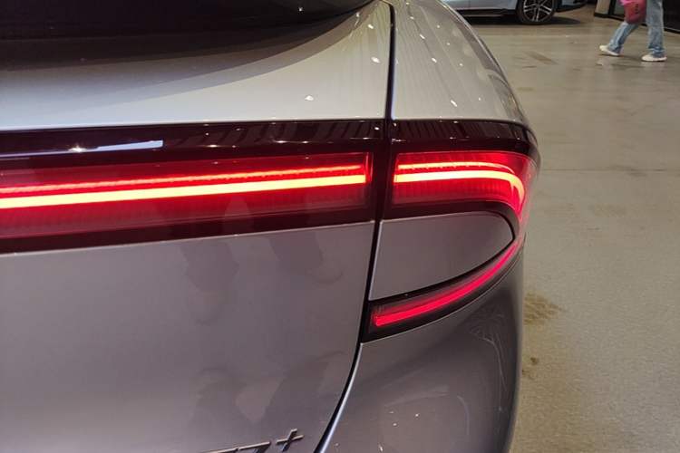 Used XPeng P7+ 2024 Ultra-Long Range Max Right Rear Taillight