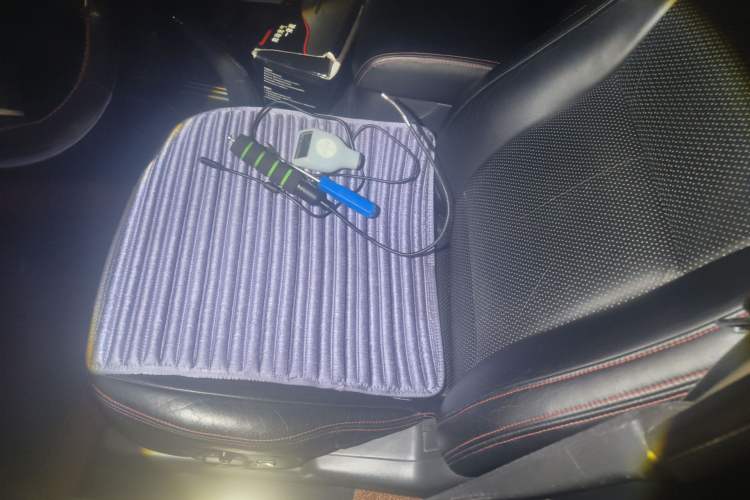 Used Mitsubishi Pajero 2016 3.0L Automatic Standard Version China V Standard Left Front Seat