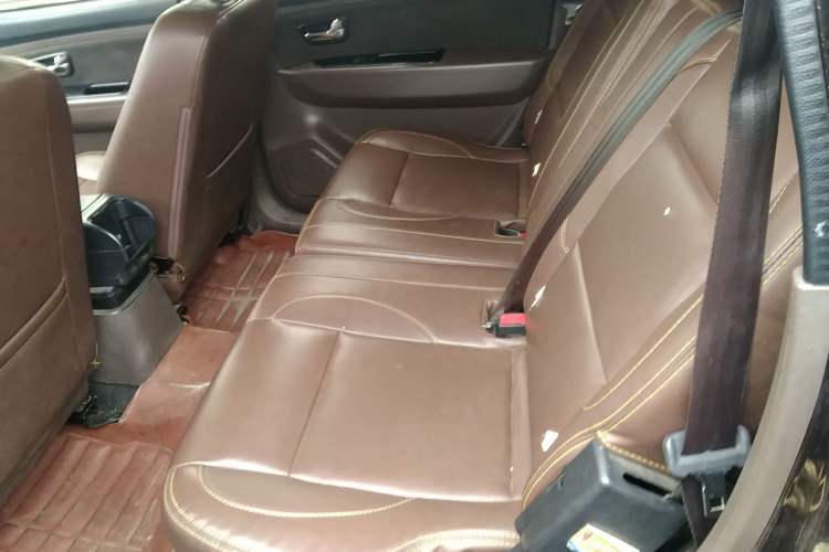 Used FAW Senya S80 2015 1.5L Manual 5-Seater Urban Edition Left Rear Seat