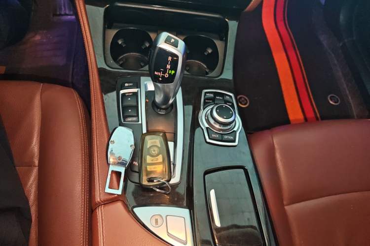 Used BMW 5 Series 2014 525Li Leading Model Gear Lever