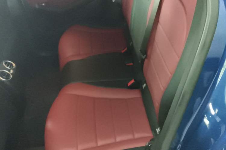 Used Mercedes-Benz GLC Coupe 2018 GLC 200 4MATIC Coupe SUV