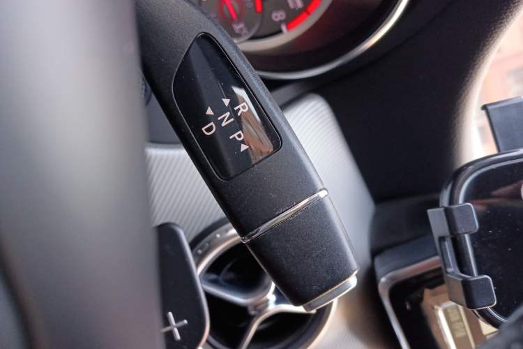 Used Mercedes-Benz GLA 2015 GLA 200 Fashion Model