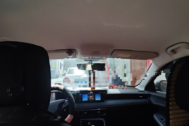 Used Roewe i5 2023 1.5L Manual Comfort Edition
