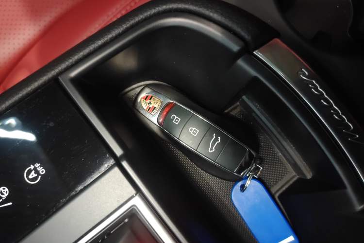 Used Porsche Macan 2024 Macan 2.0T
