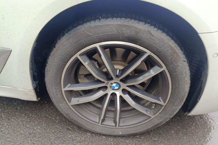 Used BMW 5 Series 2022 Restyled 525Li M Sport Package