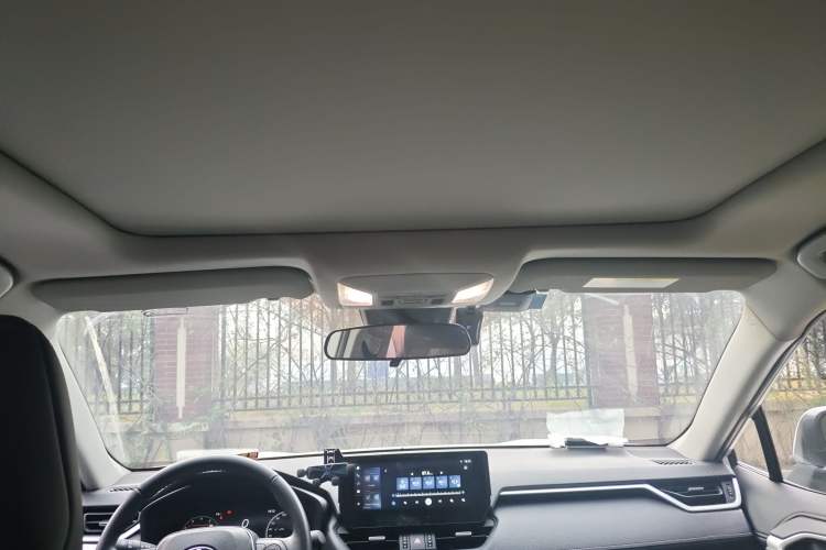 Used Toyota Wildlander 2023 2.0L CVT Two-Wheel Drive Luxury PLUS Edition
