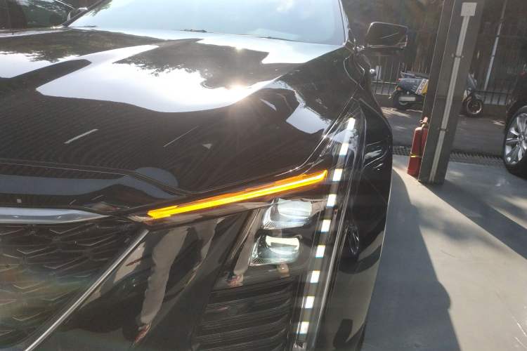 Used Cadillac CT5 2024 28T Luxury Pro Trim