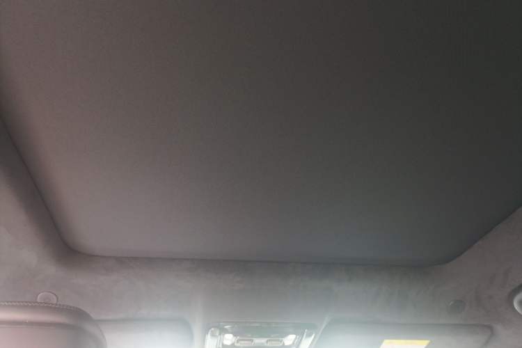 Used Formula Leopard 5 2023 Cloud Ride Flagship Edition