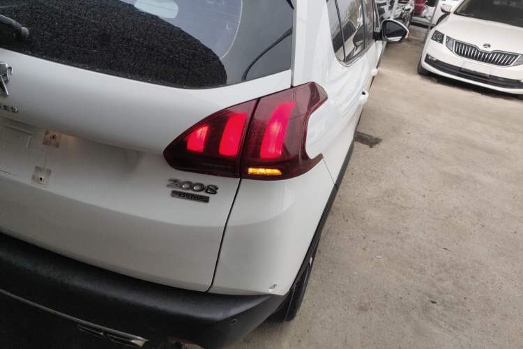 Used Peugeot 2008 2018 230THP Automatic Luxury Edition Right Rear Taillight