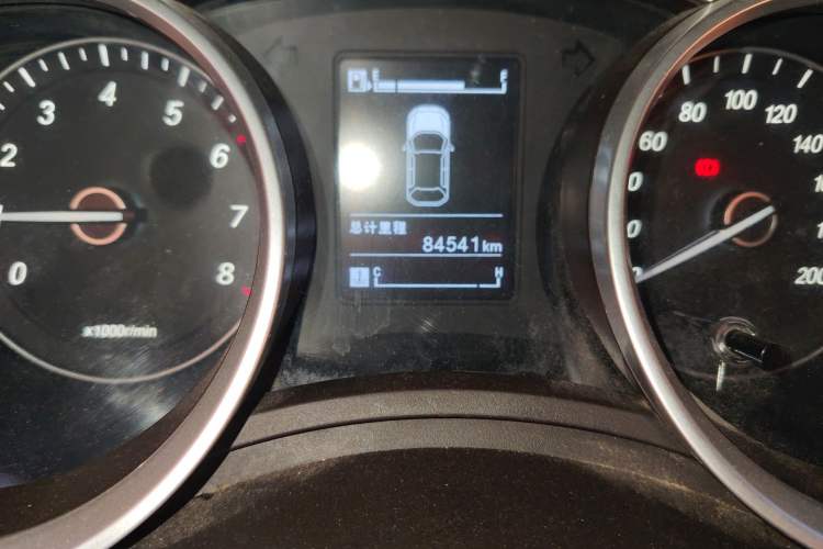 Used Baojun 730 2016 Revised Version 1.5L Manual Standard Model 5 Seats
