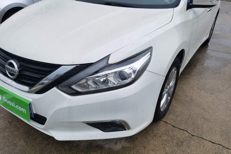 Used Nissan Teana 2016 2.0L XE Fashion Edition Left Front Headlight