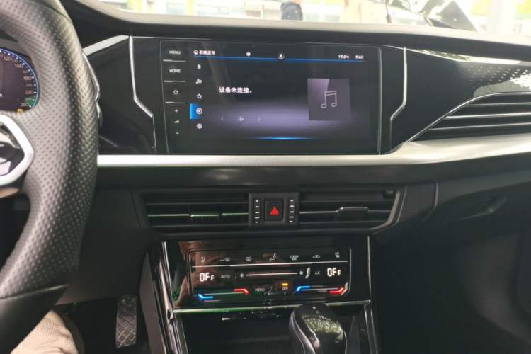 Used Volkswagen Passat 2022 330TSI Starry Luxury Edition Audio And AC Panel