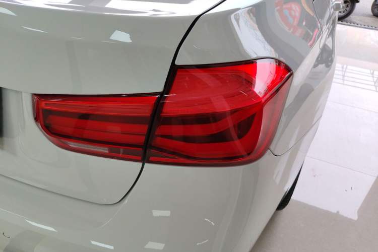 Used BMW 3 Series 2018 320Li Leading Model M Sport Package