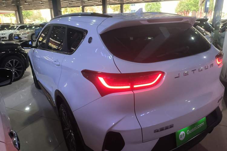 Used JETOUR X70 2024 1.5T DCT Glory PRO 7-Seater