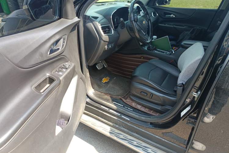 Used Chevrolet Equinox 2018 535T Automatic YuJie Edition Driver Seat