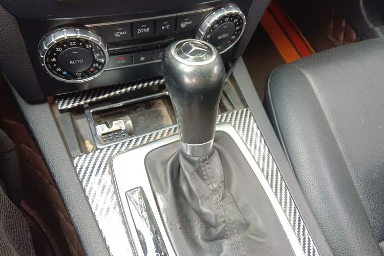 Used Mercedes-Benz C-Class 2013 C 180 Classic Grand Edition
