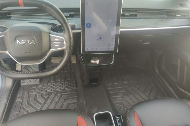 Used NETA V 2021 Standard Range Entertainment Edition
