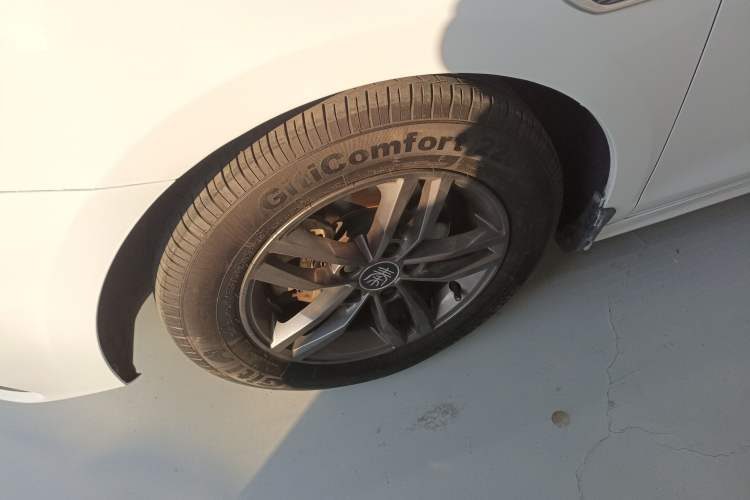 Used BYD Qin Pro 2019 Super Edition 1.5TI Automatic Smart Connect Dynamic Model China VI Standard
