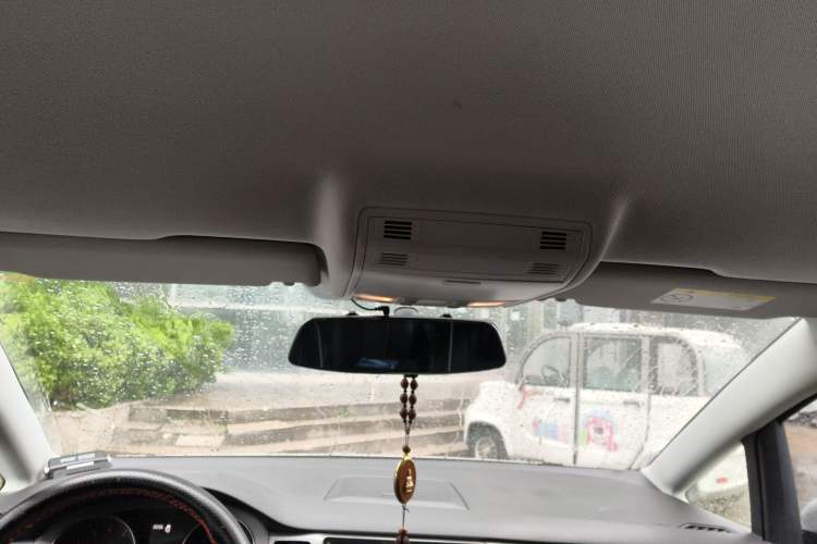 Used Volkswagen Golf Sportsvan 2016 1.6L Automatic Comfort Model Headliner