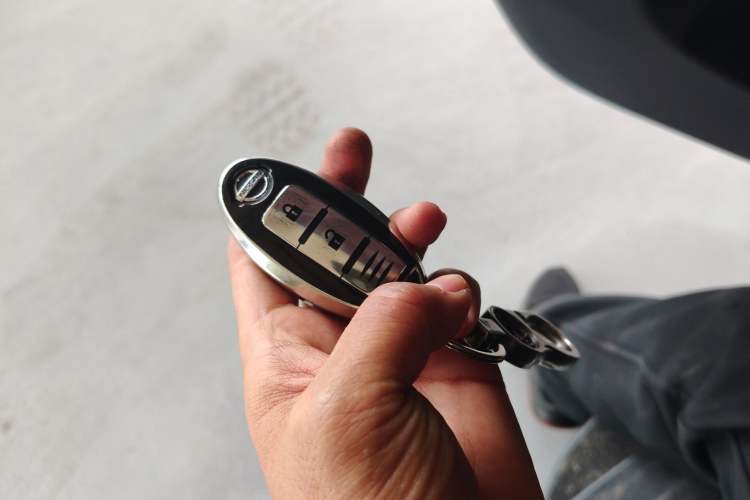 Used Nissan X-Trail 2015 2.0L CVT Comfort MAX Edition 2WD
