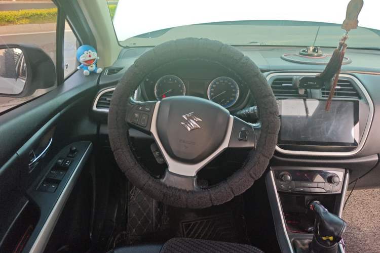 Used Suzuki S-Cross 2014 1.6L Manual Two-Wheel Drive Elite Model
