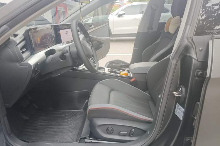 Used Volkswagen Lamando 2022 Lingdu L 280TSI DSG Spicy Edition
