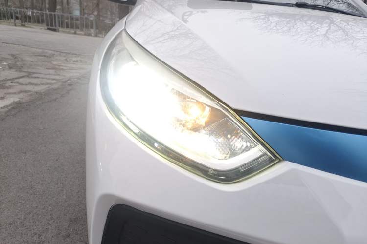 Used JAC Group iEVA50 2018 Luxury Model
