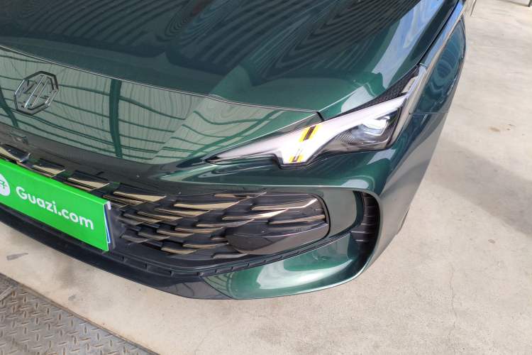 Used MG 7 2023 1.5T DCT Luxurious Supreme Edition