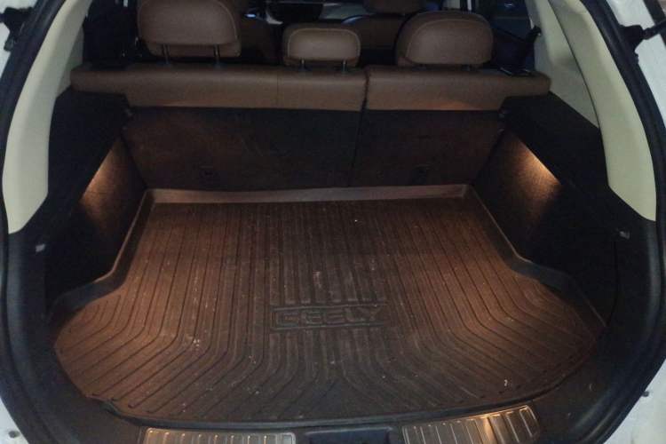 Used Geely Auto Emgrand X7 Sport 2016 1.8TD Automatic ZhiZun Version