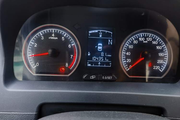 Used FORTHING Joyear 2014 LV Facelift 1.5L AMT Luxury Model