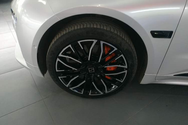 Used Zeekr 001 2024 YOU Edition 100 kWh All-Wheel Drive
