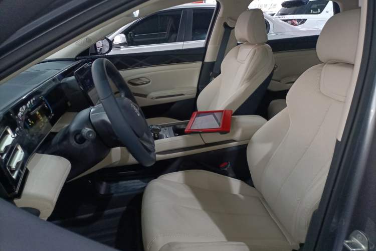 Used BYD Qin L 2024 DM-i 80KM Leading Model