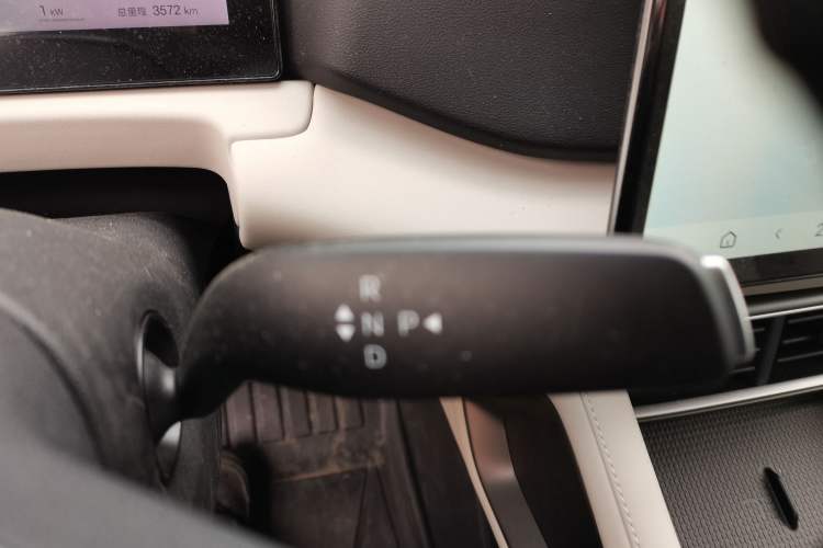 Used BYD Yuan UP 2025 Intelligent Driving Version 401 KM Dynamic Edition