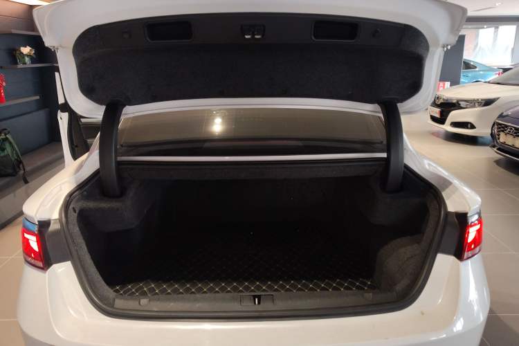 Used Geely Auto Emgrand GT New Energy 2018 1.5T PHEV Yaoxiang Edition