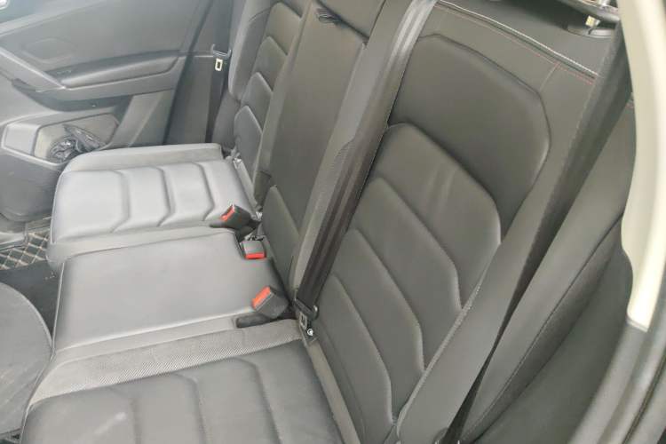 Used Volkswagen Tayron 2020 330TSI Two-Wheel Drive Luxury Smart Connectivity Version