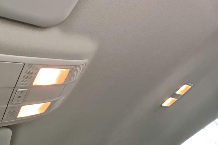 Used Mazda Mazda 3 Axela 2016 Sedan 1.5L Automatic Comfort Model
