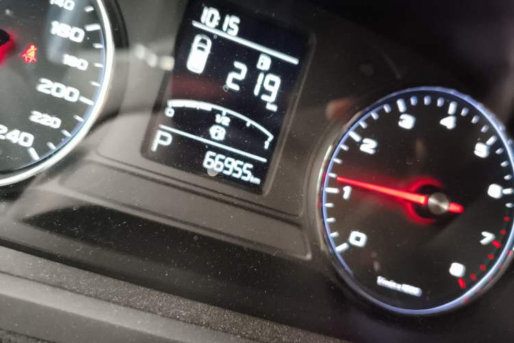 Used Roewe RX5 2020 20T Automatic 4G Connected Million Edition