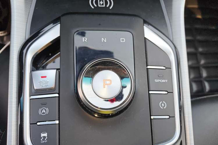 Used Geely Auto Emgrand GSe 2018 Zunshang Model
