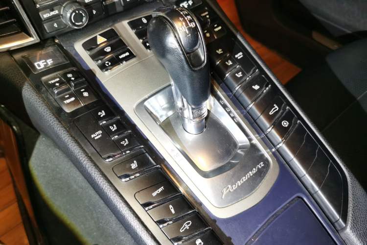 Used Porsche Panamera 2010 Panamera 4 3.6L