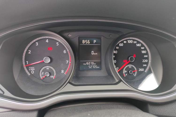 Used Volkswagen Passat  Instrument Cluster