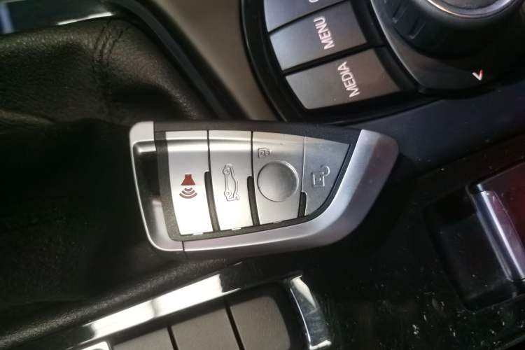 Used BMW X1 2018 sDrive18Li Luxury Model
