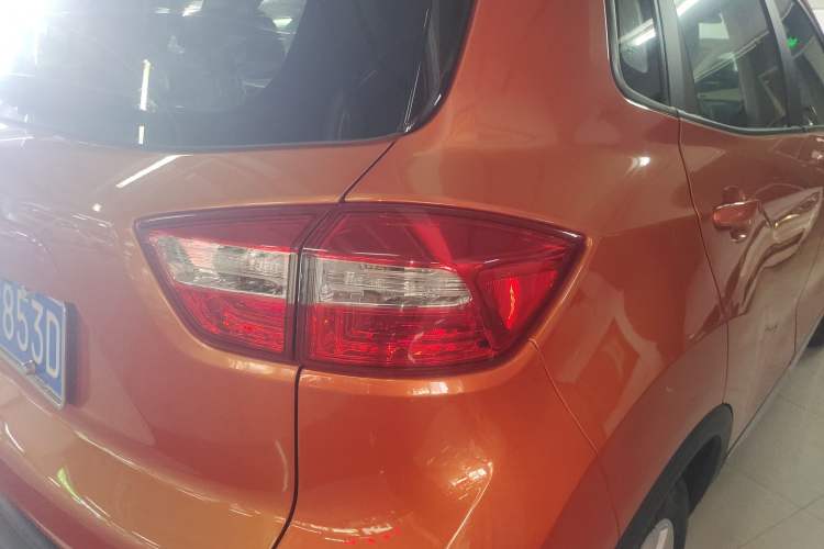 Used Changan CS15 2016 1.5L Automatic Fashion Edition
