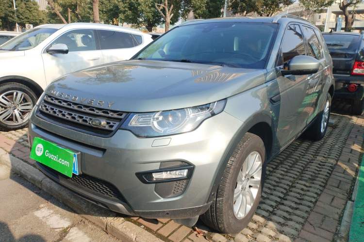Used Land Rover Discovery Sport 2018 240 PS SE Version