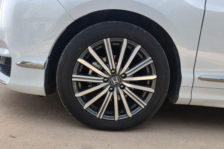 Used Honda Elysion 2024 2.0L eHEV Luxury Edition Left Front Wheel Hub