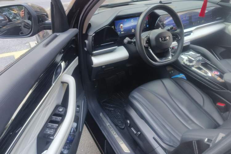 Used Geely Auto Monjaro L 2023 2.0TD High-Power Automatic Two-Wheel Drive Flagship Version
