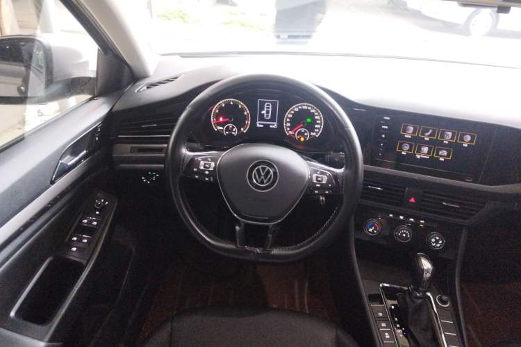 Used Volkswagen Bora 2021 1.5L Automatic Comfort Smart Connect Edition
