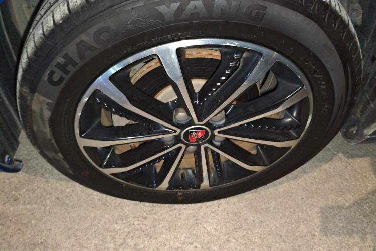 Used Roewe i5 2020 1.5L Automatic 4G Connect Luxury Flagship Edition