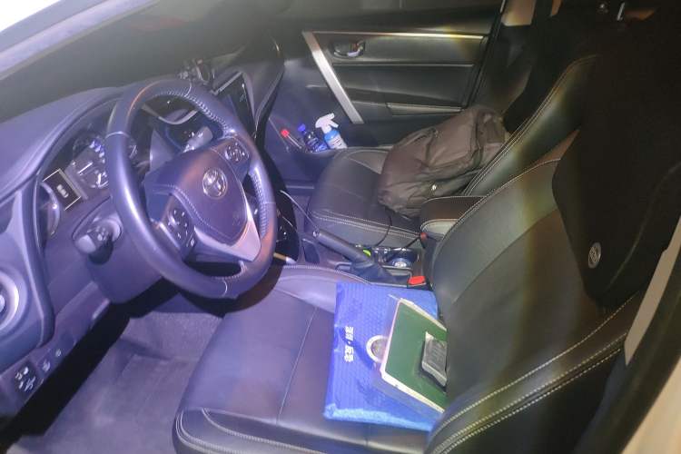 Used Toyota Corolla Hybrid E+ 2019 1.8L E-CVT Luxury Edition
