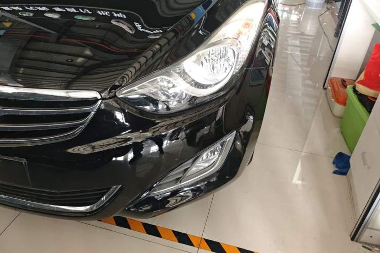 Used Hyundai Elantra (5th Generation / Langdong) 2012 1.6L Automatic Fashion Edition
